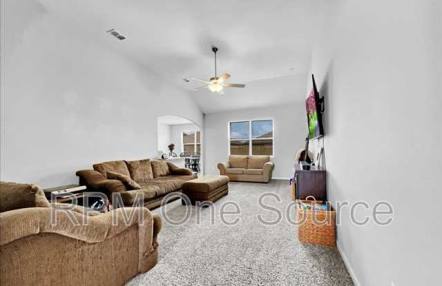 2112 Erlinda Drive Gallery 2