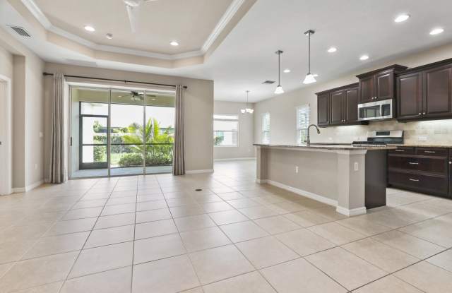 Amazing 3 Bed 2.5 Bath Plus Bonus Room In North Sarasota Just Off of University!!! photos photos Amazing 3 Bed 2.5 Bath Plus Bonus Room In North Sarasota Just Off of University!!! photos photos