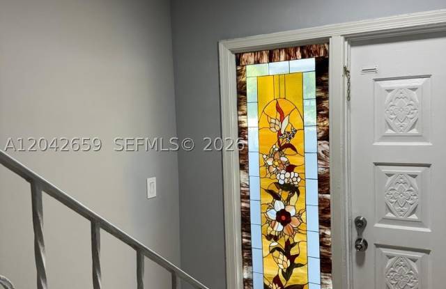 6595 Boulevard Of Champions Gallery 2