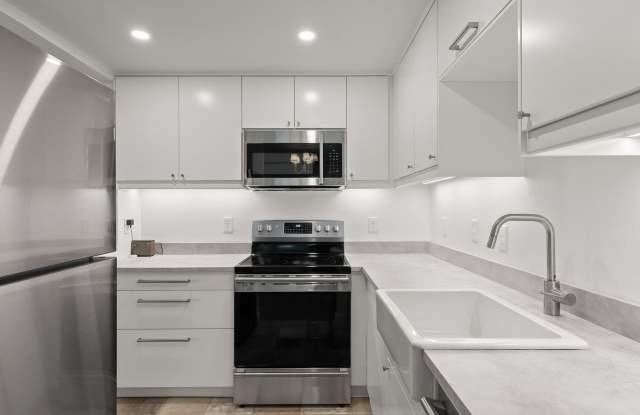 Desirable Updates Lake Oswego Condo 1Bed/1Bath - Mt Park photos photos