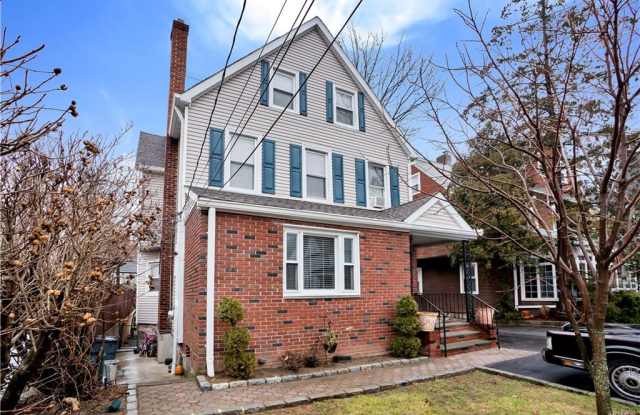 18 Woodland Avenue Gallery 3
