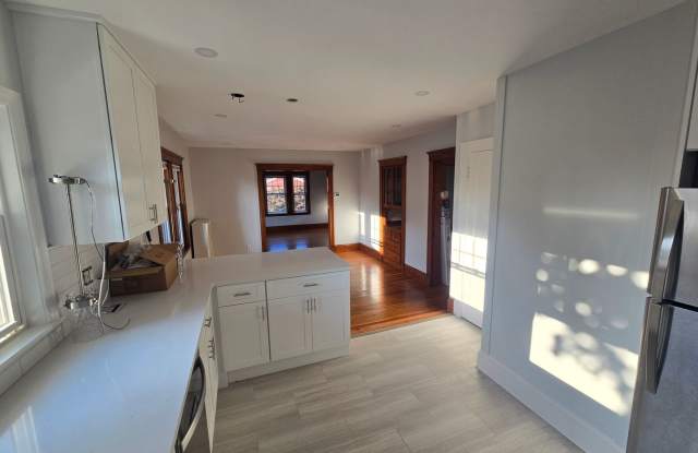 Great Deal in Newton! Updates just complete !! Gallery 1
