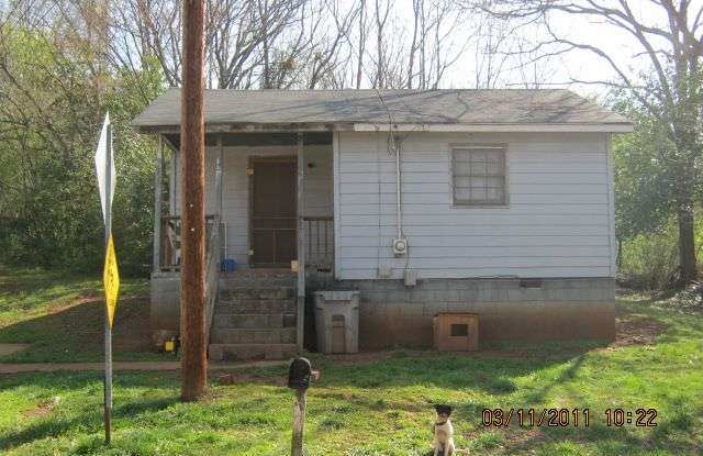 102 Banks St - 102 Banks Street, LaGrange, GA 30240