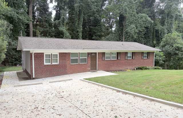 Charming Renovated 3-Bedroom Brick Home Gallery 1