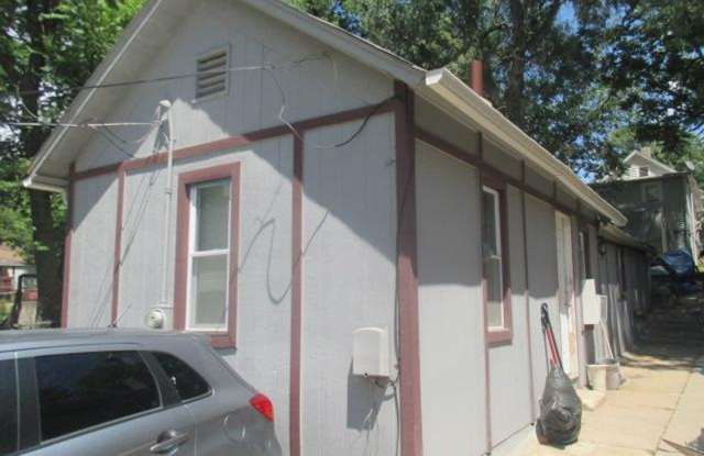 Cozy 1 bed 1 bath house $795.00 photos photos