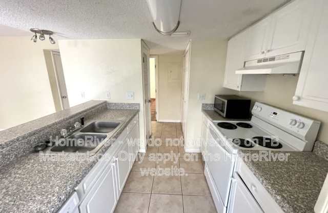 8517 Lincoln Cove Dr Gallery 4