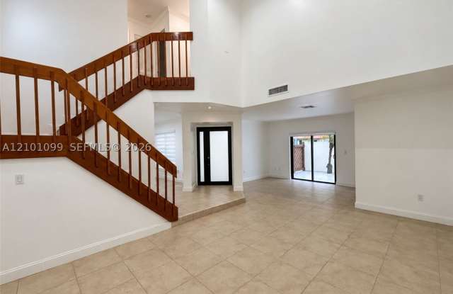9434 SW 123rd Ct Gallery 3