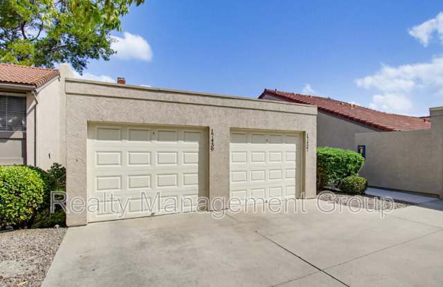 17439 Plaza Otonal Gallery 1