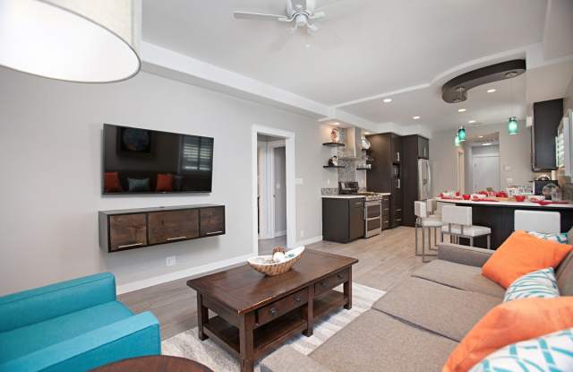 819 Dover Court-1 Gallery 3