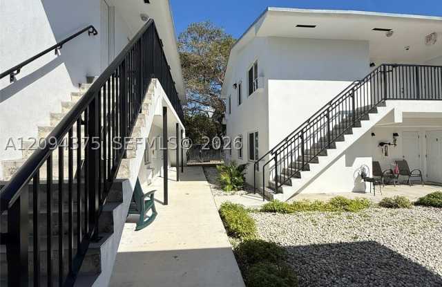 749 NW 60th St Gallery 3