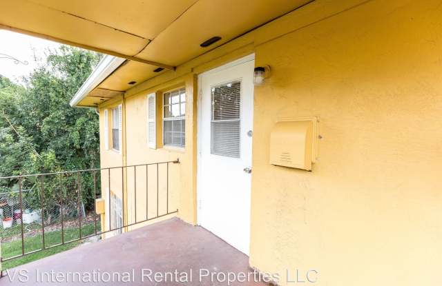1627 W Oak Ridge Rd Apt D Gallery 2