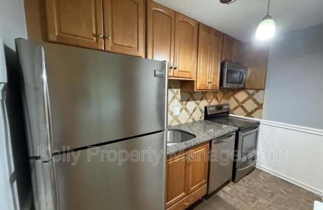 491 W Central St photos photos