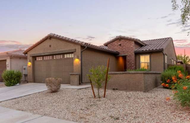 Great location near Westgate! photos photos