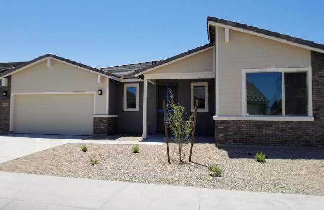 10827 W FILLMORE Street - 10827 W Fillmore St, Avondale, AZ 85392