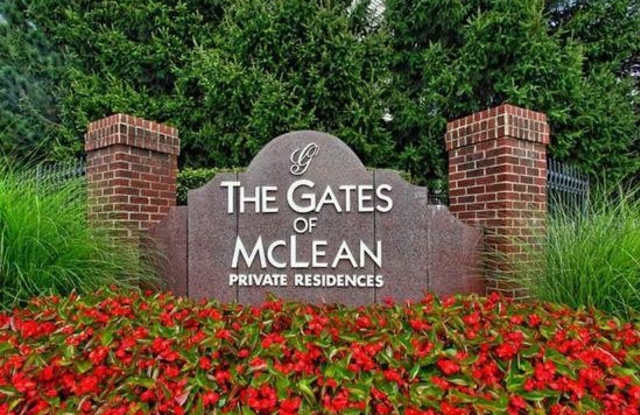 1530 SPRING GATE Drive photos photos