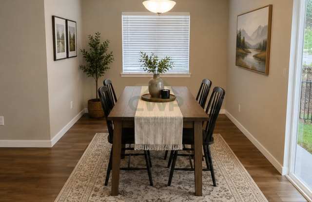 3417 Cascade Loop - Triplex Gallery 3