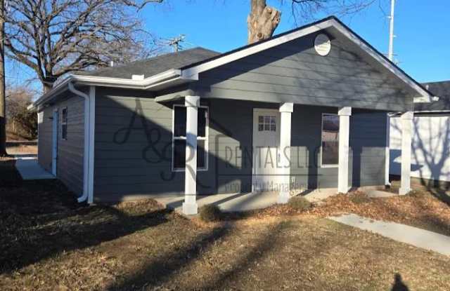 217 West Forest Street photos photos