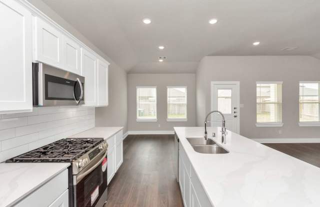 Welcome to the Drake – Where Comfort Meets Elevated Living photos photos