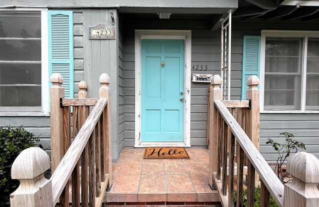 4233 COLONIAL Avenue Gallery 2
