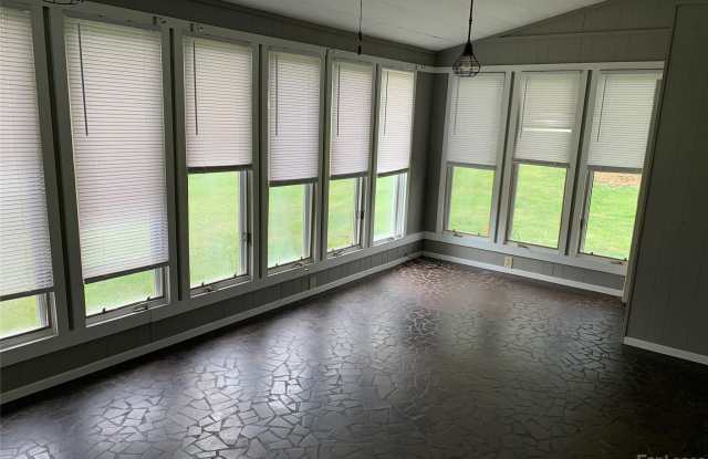 2751 Lail Road Gallery 3