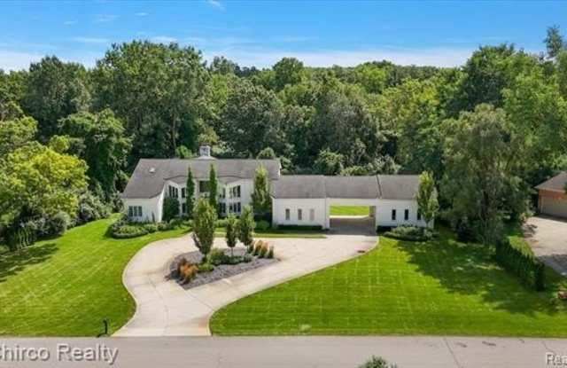 924 KNOB CREEK Drive photos photos