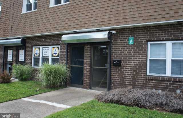 7378 ROWLAND Avenue unit: 2Nd Floor photos photos