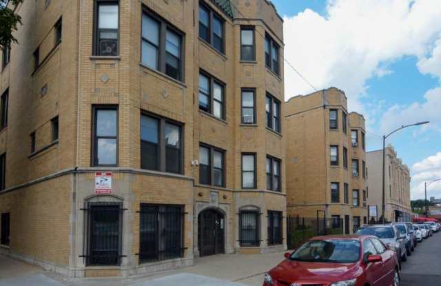 1528 Kedzie photos photos