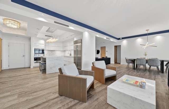 2301 Collins Avenue Gallery 4