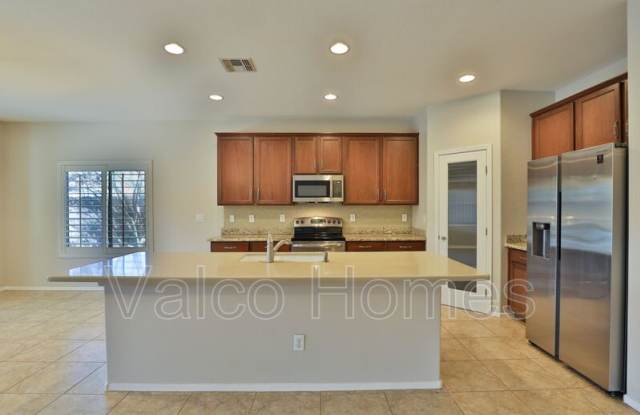 2983 E Ironside Ln photos photos