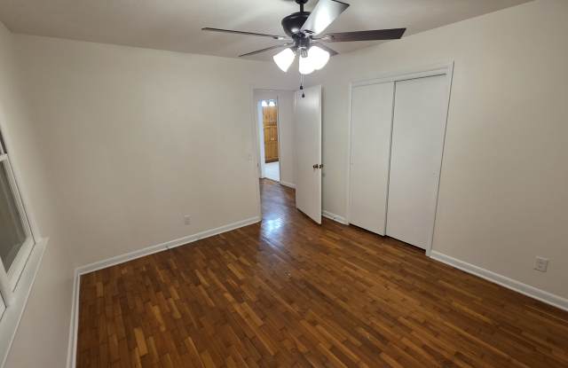808 S Elgin Ave photos photos