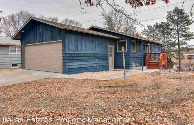 3023 Conrow - 3023 Conrow Drive, Manhattan, KS 66503