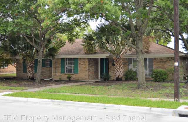 1906 Yorkstown Dr - 1906 Yorkstown Drive, Ennis, TX 75119