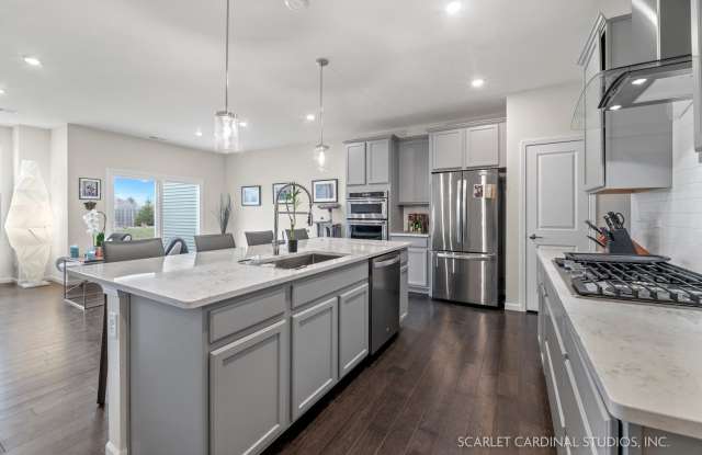 515 Watercress Drive Gallery 2