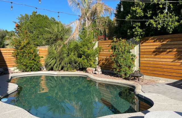 PRIVATE POOL, ADORABLE 3 Bedroom/2 Bath in Dobson Place photos photos