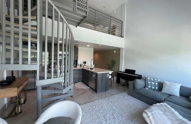421 Meridian Ave photos photos