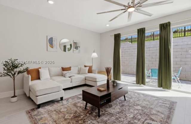 7913 SPECTRUM DR Gallery 3