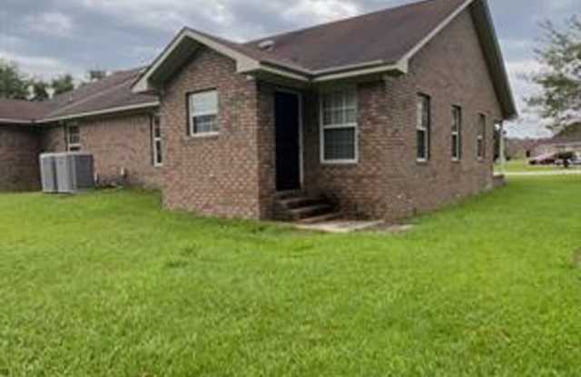 3 Bed 2 bath ready to move in!!! photos photos