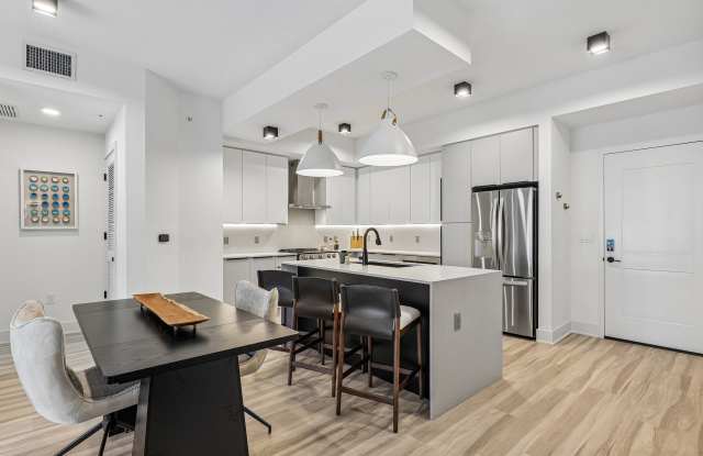 Blu Aventura Gallery 4
