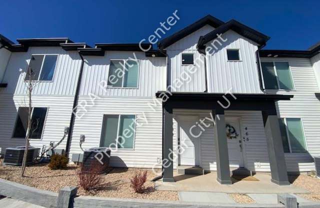 Move-in Discount!!! 3 Bedroom 2 bath with Garage- Townhouse photos photos