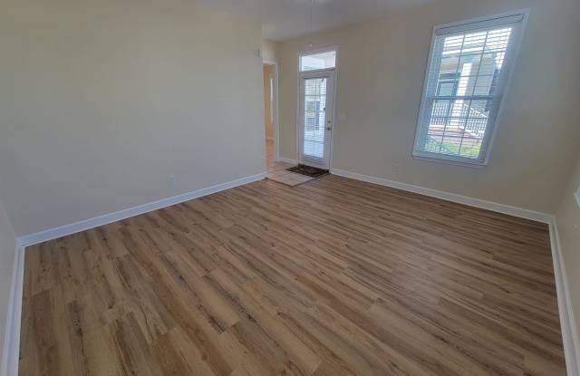 4074 Colleton Court Gallery 3