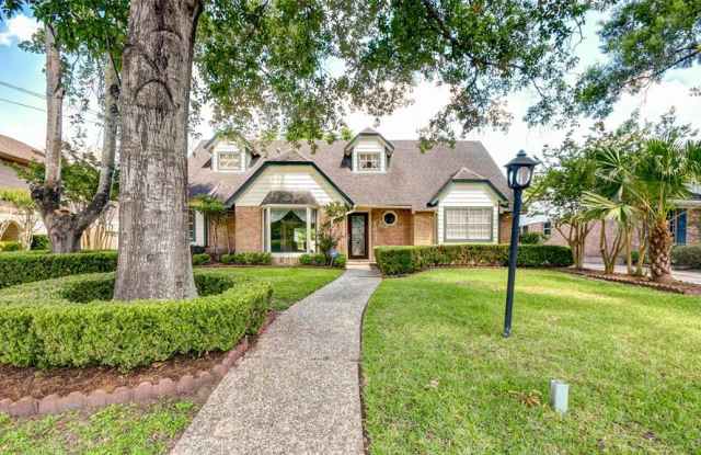 1603 Crystal Hills Drive Gallery 3