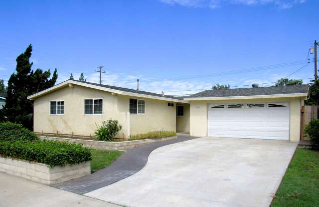 Modern Renovated Single Story 3-Bedroom, 2-Bathroom House photos photos