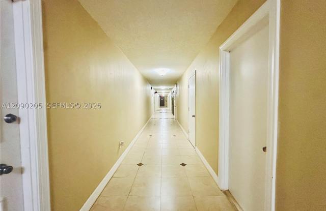 1401 S Ocean Dr Gallery 4