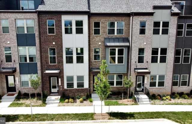 13744 COBBLE Loop Gallery 3