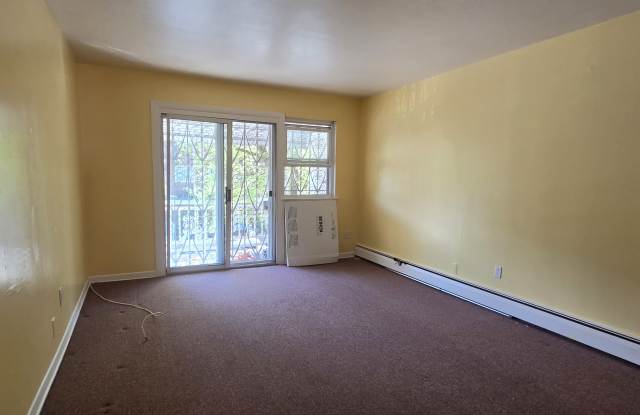 41-85 Denman St photos photos