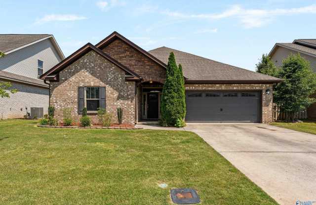 3013 Mallard Point Drive SE - 3013 Mallard Point Drive Southeast, Huntsville, AL 35763 3013 Mallard Point Drive SE - 3013 Mallard Point Drive Southeast, Huntsville, AL 35763
