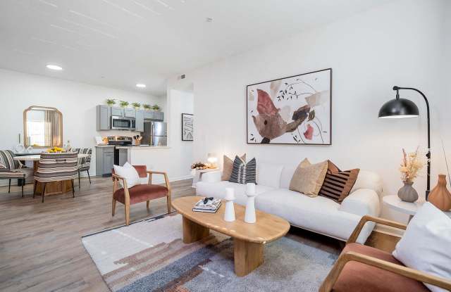 Warner West Apartments Gallery 2