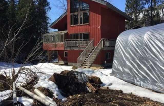 256 Lake Tahoe Circle Gallery 2