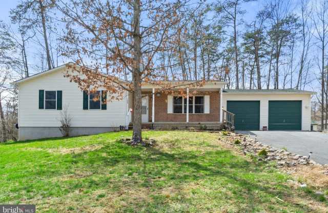 100 WOODLANDS LANE photos photos
