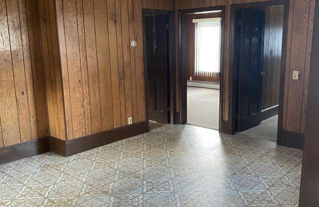 105 Carpenter Street - 105 Carpenter Street, Pawtucket, RI 02860